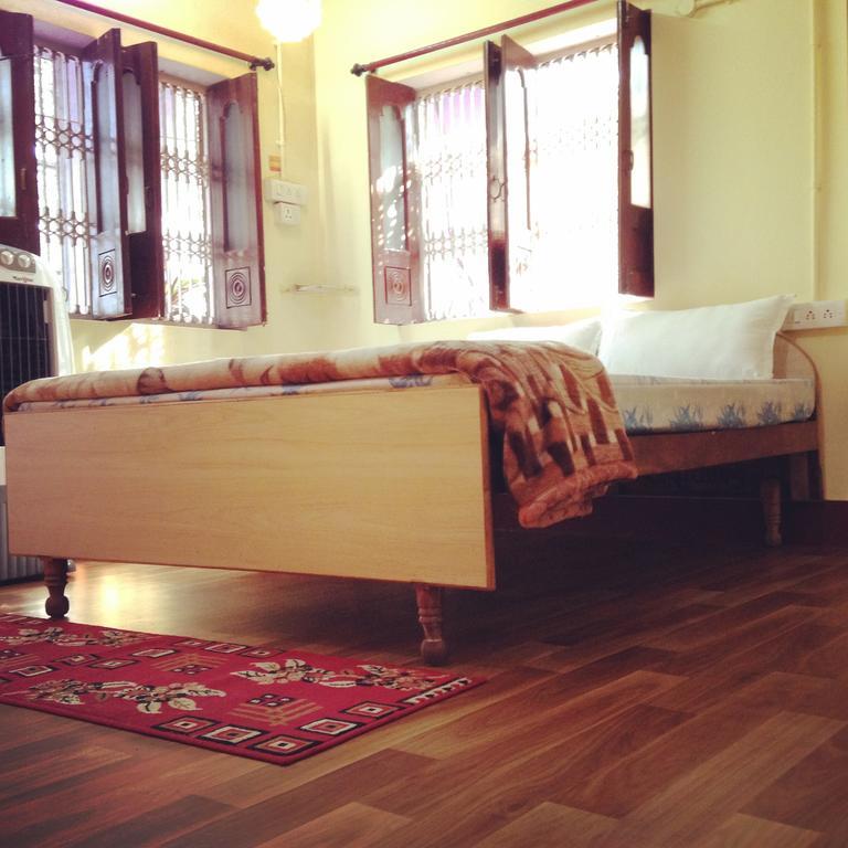 Paradise Inn Guest House Váránaszi Kültér fotó